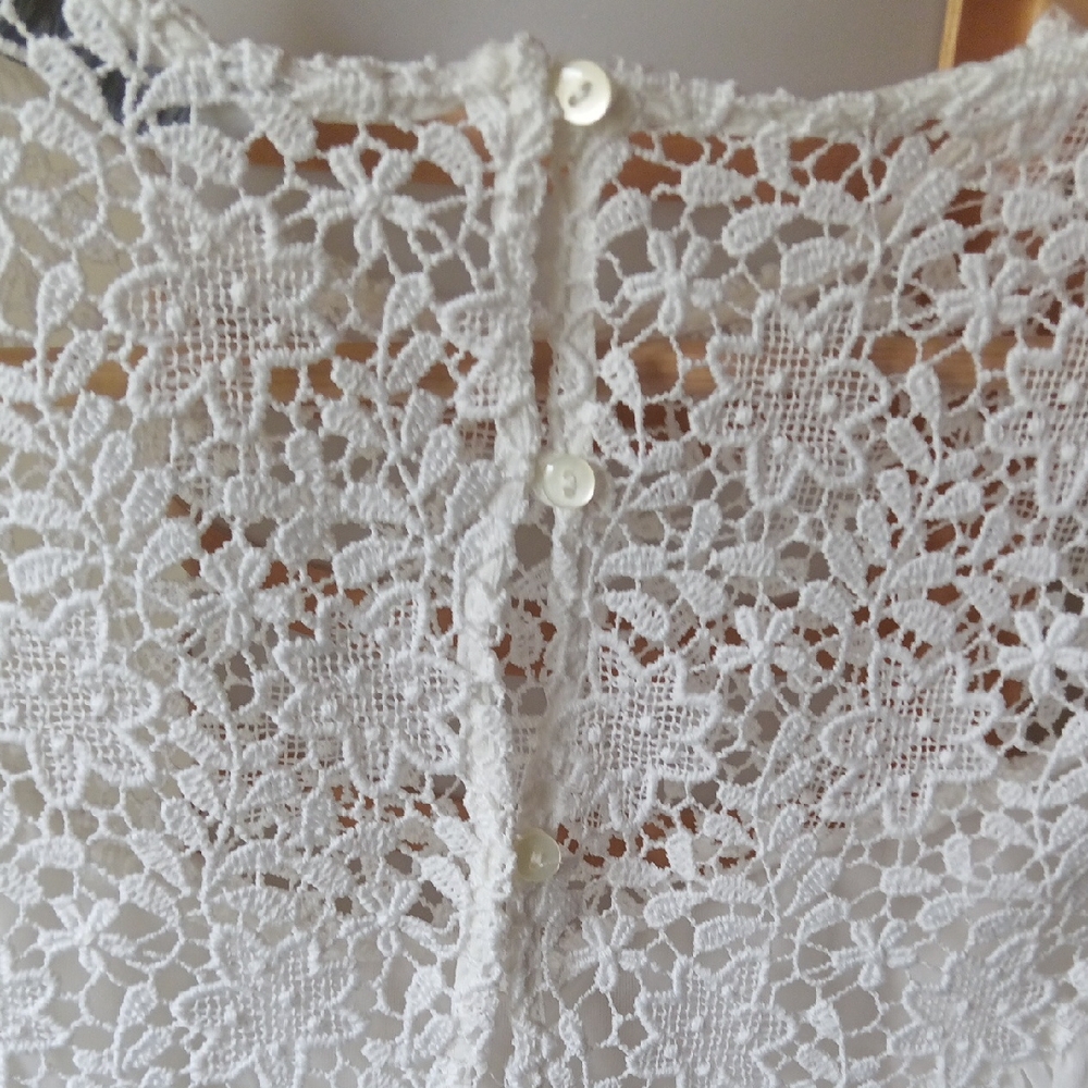 Ptp17.5" Zara Flowy Semi-Sheer White Crop Top With Lace Sleeve - Picture 7 of 11